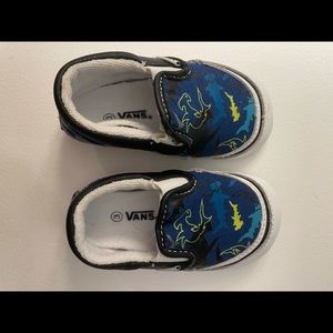 VANS infant shoes 👟